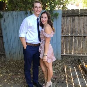 Meet your Posher, Zoe